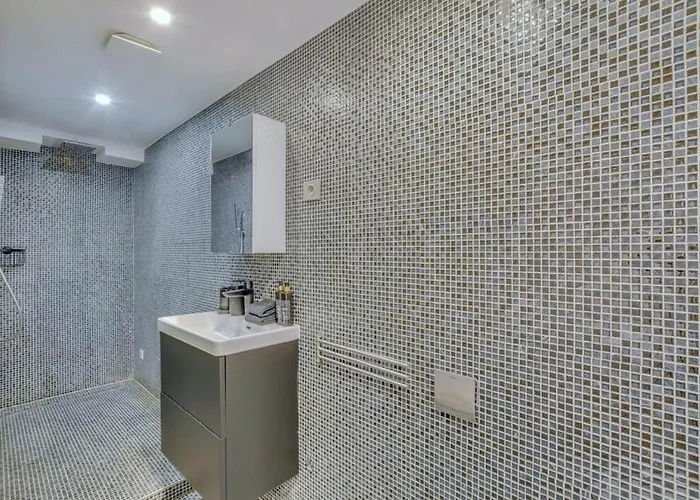 Large - Montparnasse Station Apartamento